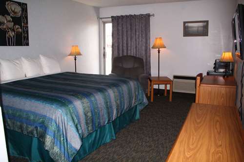 Sundowner Station Hotel Riverton Room photo